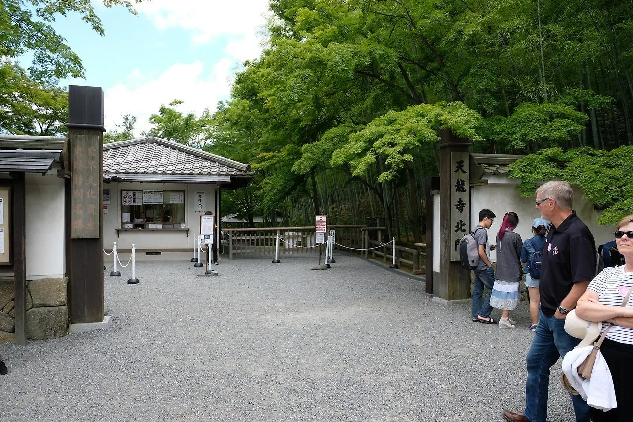 カプセルホテル京都 日本