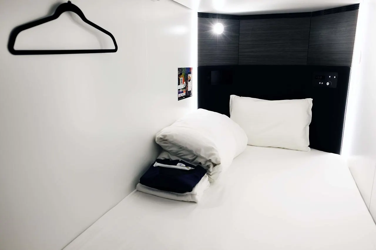 Caphotel Kyoto Capsule hotel