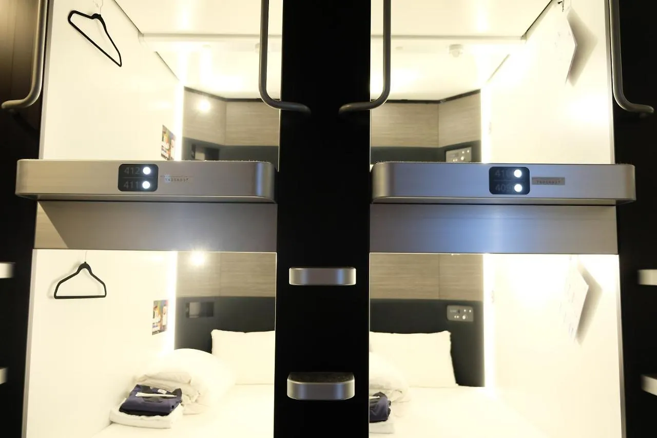 Capsule hotel Caphotel Kyoto